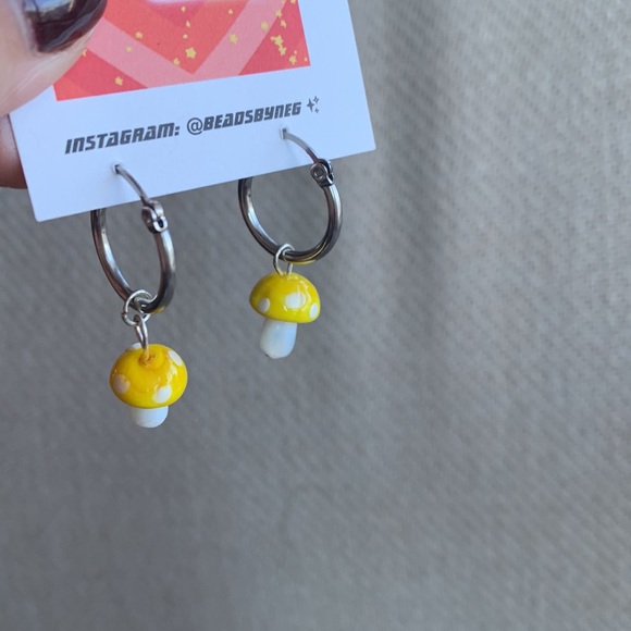 Yellow 🍄 Mushroom Earring - Picture 2 of 3